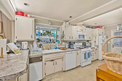 23328 Brookside Rd Road, Crestline, CA 92325 - Photo 24