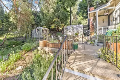 23328 Brookside Rd Road, Crestline, CA 92325 - Photo 10