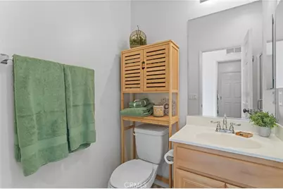 294 Kieswetter, Colton, CA 92324 - Photo 16