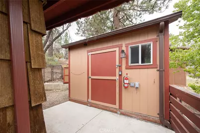 746 Villa Grove Avenue, Big Bear City, CA 92314 - Photo 28