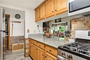 23730 Scenic, Crestline, CA 92325 - Photo 12