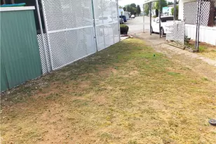 21922 Ottawa Rd, Apple Valley, CA 92308 - Photo 18