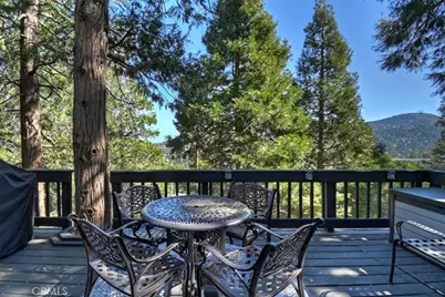24607 Altdorf Drive, Crestline, CA 92325 - Photo 2