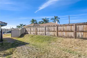 12329 Paradise Ln, Yucaipa, CA 92399 - Photo 34