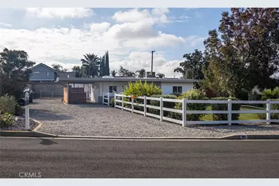 181 Fisher Court, Calimesa, CA 92320 - Photo 4