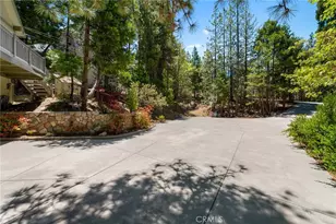 635 Grass Valley Dr, Lake Arrowhead, CA 92352 - Photo 28