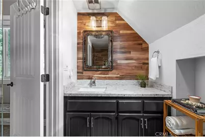 635 Grass Valley Drive, Lake Arrowhead, CA 92352 - Photo 16