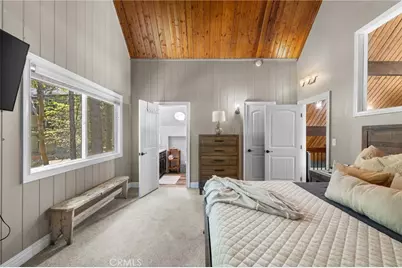 635 Grass Valley Drive, Lake Arrowhead, CA 92352 - Photo 14