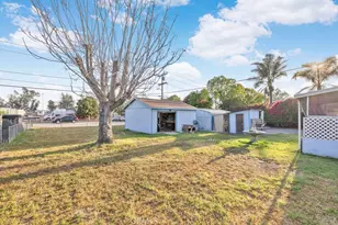 17860 Taylor Ave, Bloomington, CA 92316 - Photo 14