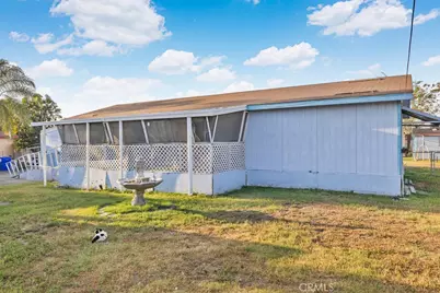 17860 Taylor Avenue, Bloomington, CA 92316 - Photo 12