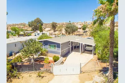 700 Shawnee Road, Perris, CA 92570 - Photo 1