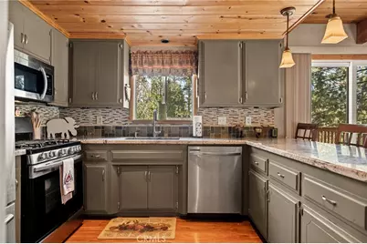 348 Brentwood, Lake Arrowhead, CA 92352 - Photo 12