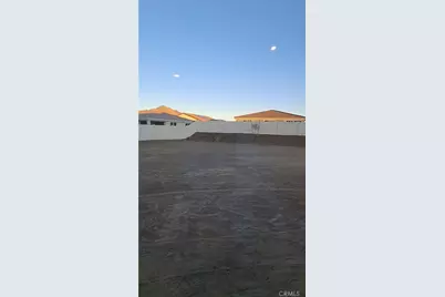 223 Oakton Court, Hemet, CA 92543 - Photo 8