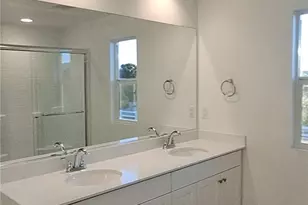 2609 Moonshimmer St, Hemet, CA 92543 - Photo 2