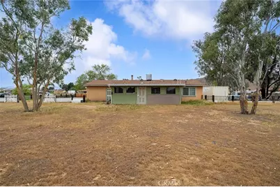 15967 Wichita Road, Apple Valley, CA 92307 - Photo 26