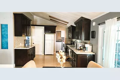 2595 Atlanta #19, Riverside, CA 92507 - Photo 6