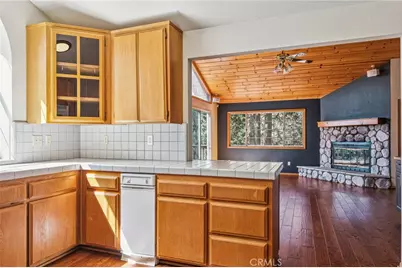 25274 North Road, Twin Peaks, CA 92391 - Photo 10