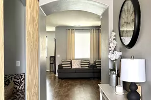 13241 Yarmouth Ct, Victorville, CA 92394 - Photo 4