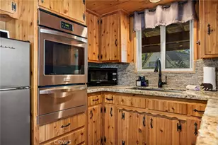 43399 Shasta, Big Bear Lake, CA 92315 - Photo 14