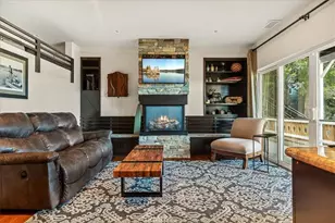 28906 Palisades Dr, Lake Arrowhead, CA 92352 - Photo 32