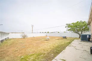 11020 Viento Pl, Apple Valley, CA 92308 - Photo 6