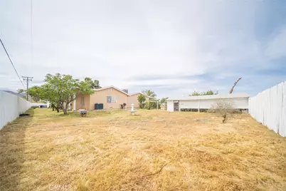 11020 Viento Pl, Apple Valley, CA 92308 - Photo 52