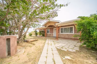 11020 Viento Pl, Apple Valley, CA 92308 - Photo 2