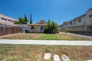 5238 Hermitage, Valley Village, CA 91607 - Photo 6