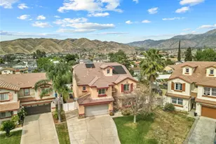 12319 Parkside Cir, Yucaipa, CA 92399 - Photo 2