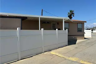 1460 E 6th St, Beaumont, CA 92223 - Photo 14