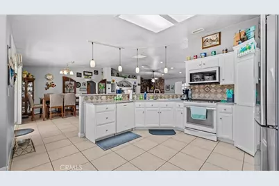 9475 Central, Apple Valley, CA 92308 - Photo 12