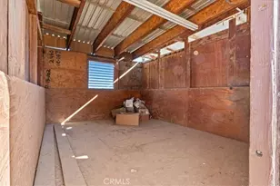 9475 Central, Apple Valley, CA 92308 - Photo 32