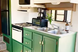 4319 Dusty Mile Rd, Landers, CA 92285 - Photo 40