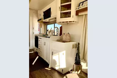 4319 Dusty Mile Road, Landers, CA 92285 - Photo 32