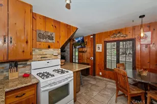 770 Cottage Grove, Lake Arrowhead, CA 92352 - Photo 24
