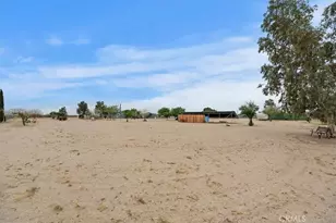 4769 Victor, Phelan, CA 92371 - Photo 40