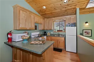 33653 Green Valley Ln, Green Valley Lake, CA 92341 - Photo 8
