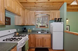 33653 Green Valley Ln, Green Valley Lake, CA 92341 - Photo 12