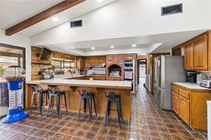 19702 Yanan, Apple Valley, CA 92307 - Photo 10