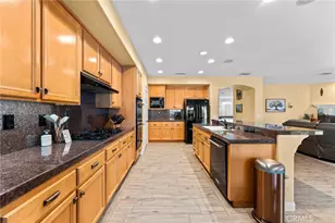 38256 Wild Poppy, Yucaipa, CA 92399 - Photo 2