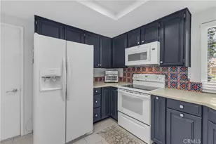 44129 Elba Ct, Palm Desert, CA 92260 - Photo 10