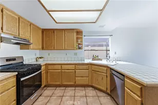 35124 Willow Springs Dr, Yucaipa, CA 92399 - Photo 14