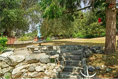 39804 Pine Bench, Yucaipa, CA 92399 - Photo 30