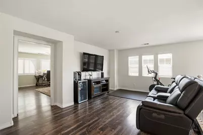 25361 Sage Street, Corona, CA 92883 - Photo 46