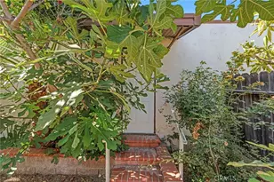 2011 W Katella, Anaheim, CA 92804 - Photo 32