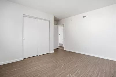 2011 W Katella, Anaheim, CA 92804 - Photo 32
