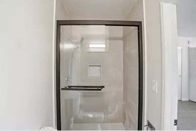 2011 W Katella, Anaheim, CA 92804 - Photo 8