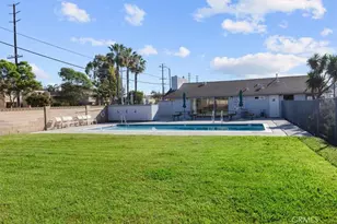 7652 Garfield Ave, Huntington Beach, CA 92648 - Photo 26