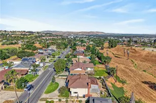 2021 Pine Crest, Corona, CA 92882 - Photo 18