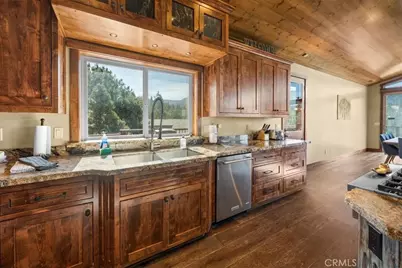 43565 Wolf, Big Bear Lake, CA 92315 - Photo 20